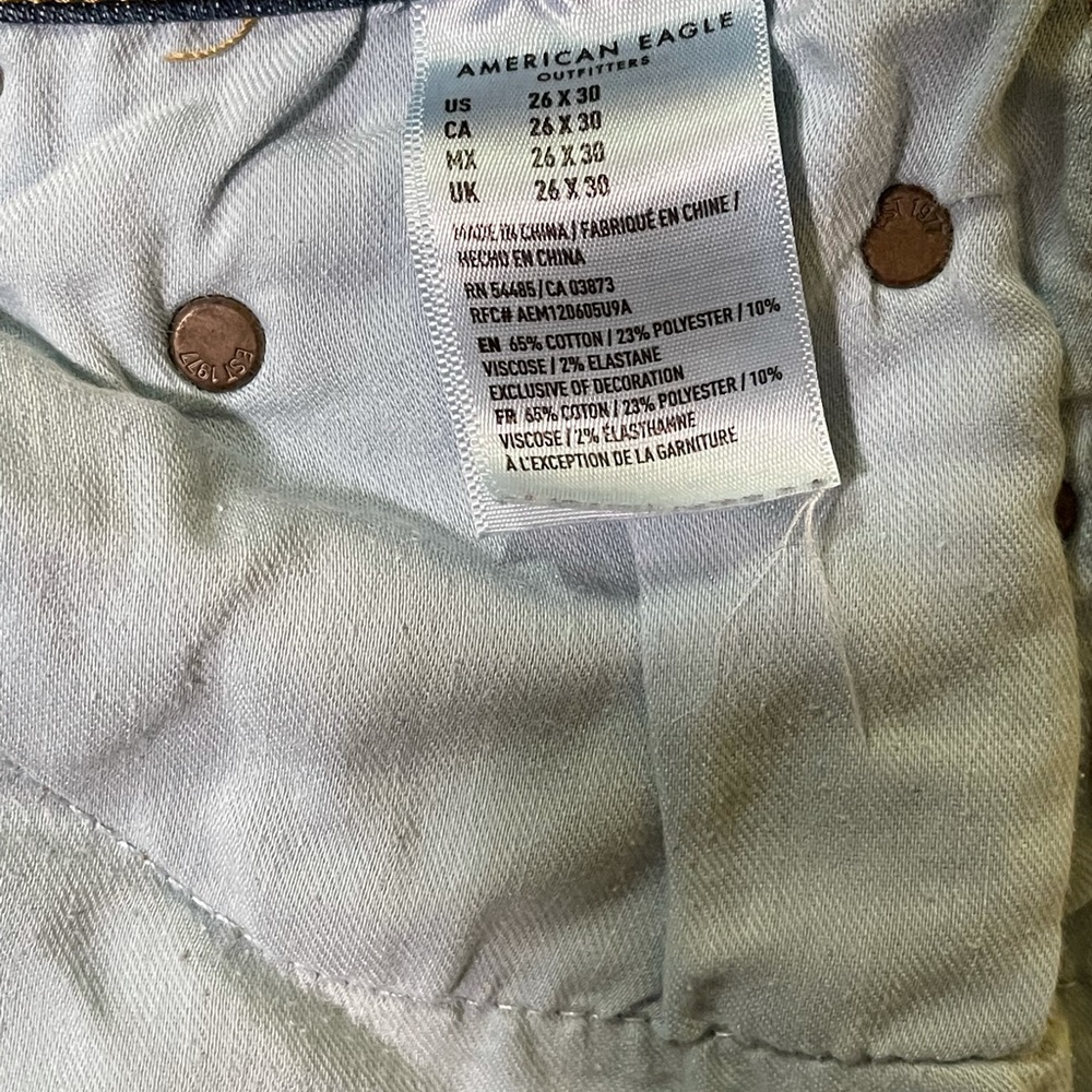 1 American eagle & 2 Hollister jeans. - Picture 6 of 9